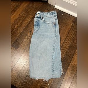 ZARA jeans light washed ripped